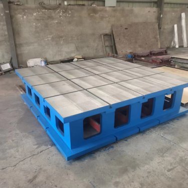 機床輔助工作臺