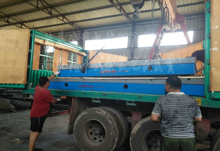 奔馳汽車(chē)試驗鐵地板指定專(zhuān)業(yè)生產(chǎn)廠(chǎng)家-泊頭北重機械